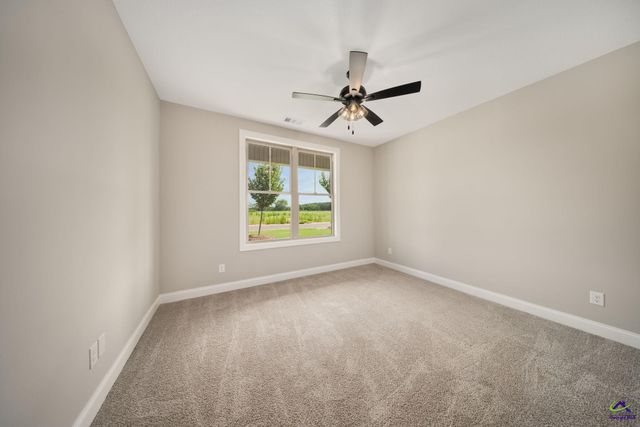 220 Farmland Circle, Perry, GA 31069