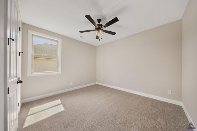 220 Farmland Circle, Perry, GA 31069