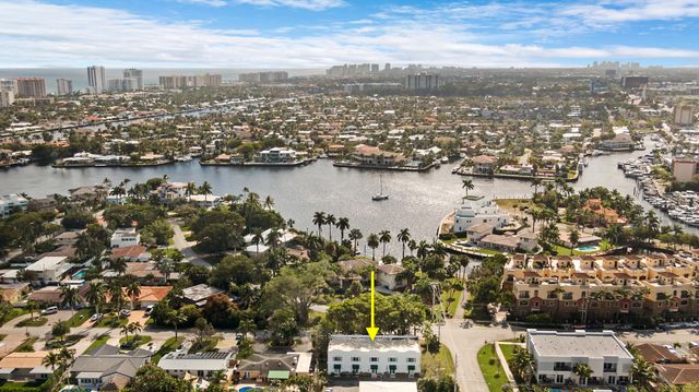 690 SE 23rd Avenue 3, Pompano Beach, FL 33062