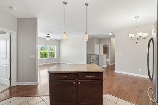 567 Riverpointe Drive, 11, Dayton, KY 41074