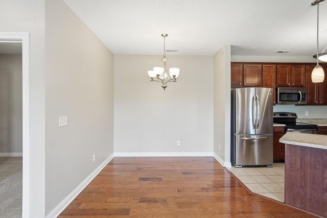 567 Riverpointe Drive, 11, Dayton, KY 41074
