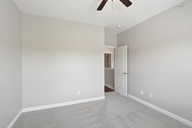 567 Riverpointe Drive, 11, Dayton, KY 41074