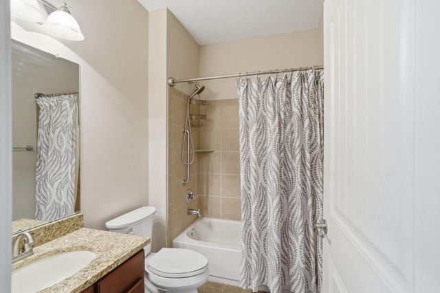567 Riverpointe Drive, 11, Dayton, KY 41074
