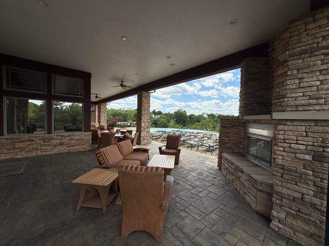 567 Riverpointe Drive, 11, Dayton, KY 41074