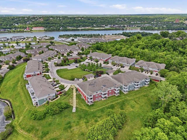 567 Riverpointe Drive, 11, Dayton, KY 41074