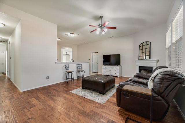 1323 Canyon Creek Road, Wylie, TX 75098