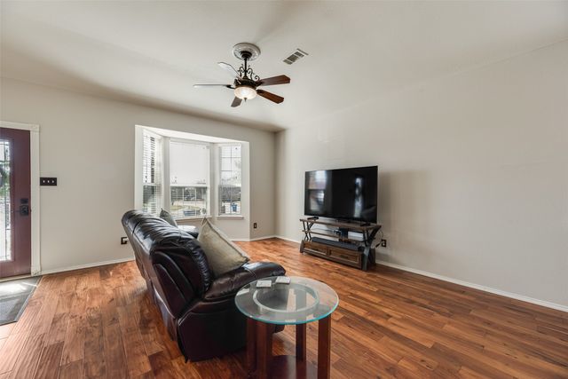 1323 Canyon Creek Road, Wylie, TX 75098