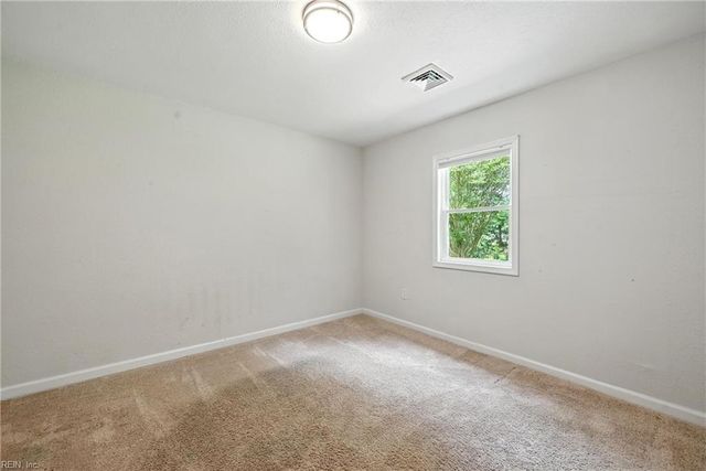 3256 Nansemond PW, Suffolk, VA 23434