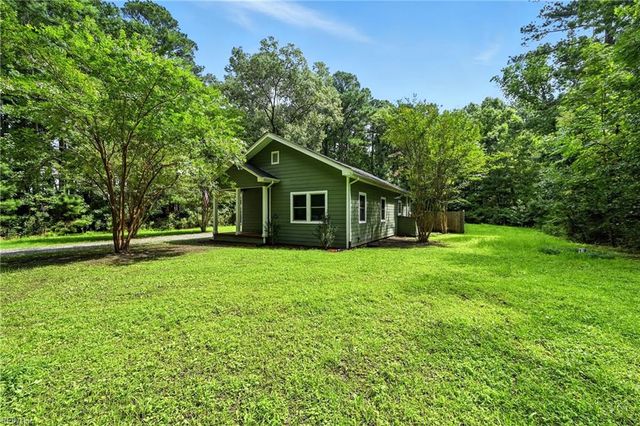 3256 Nansemond PW, Suffolk, VA 23434