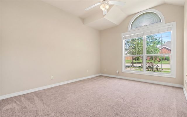 6319 S Tall Oaks Loop, Springdale, AR 72762