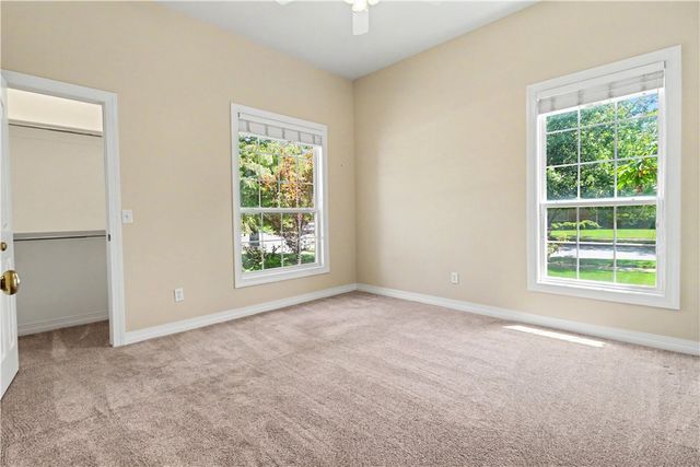 6319 S Tall Oaks Loop, Springdale, AR 72762