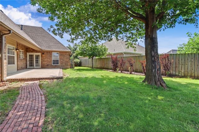 6319 S Tall Oaks Loop, Springdale, AR 72762