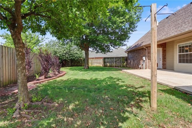 6319 S Tall Oaks Loop, Springdale, AR 72762