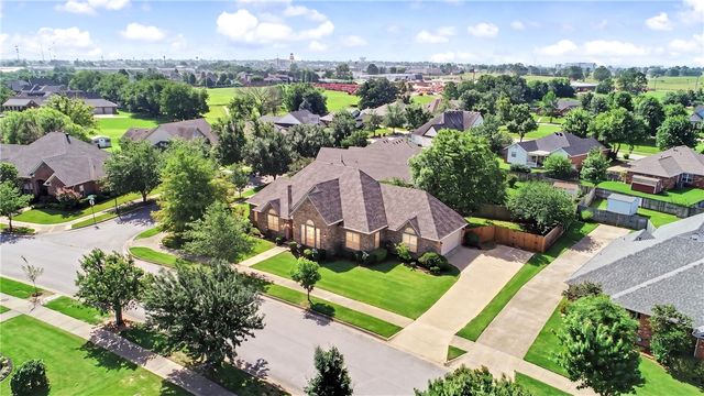 6319 S Tall Oaks Loop, Springdale, AR 72762