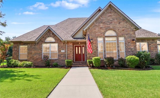 6319 S Tall Oaks Loop, Springdale, AR 72762