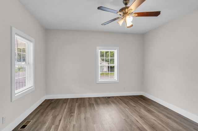 460 E State St, Murfreesboro, TN 37130