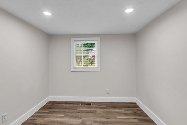 460 E State St, Murfreesboro, TN 37130
