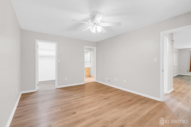 5101 Stonehedge Road 5101, Edison, NJ 08820