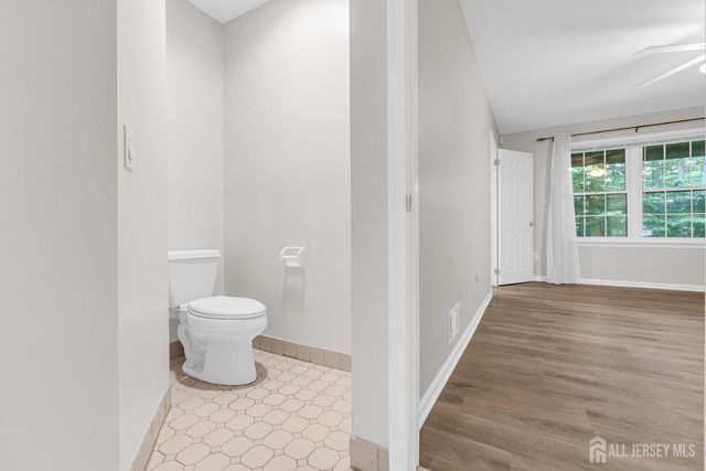 5101 Stonehedge Road 5101, Edison, NJ 08820