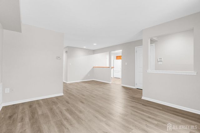 5101 Stonehedge Road 5101, Edison, NJ 08820
