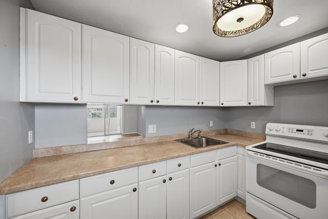 130 NE 26th Avenue 4090, Boynton Beach, FL 33435