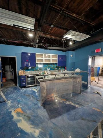 20520 Stephens Street, Saint Clair Shores, MI 48080