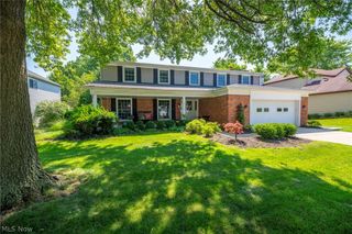 18211 Winchester Court, Strongsville, OH 44136