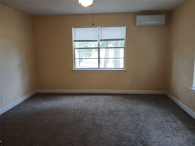 140 Evergreen Drive, Gun Barrel City, TX 75156