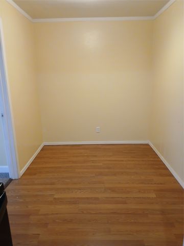 140 Evergreen Drive, Gun Barrel City, TX 75156