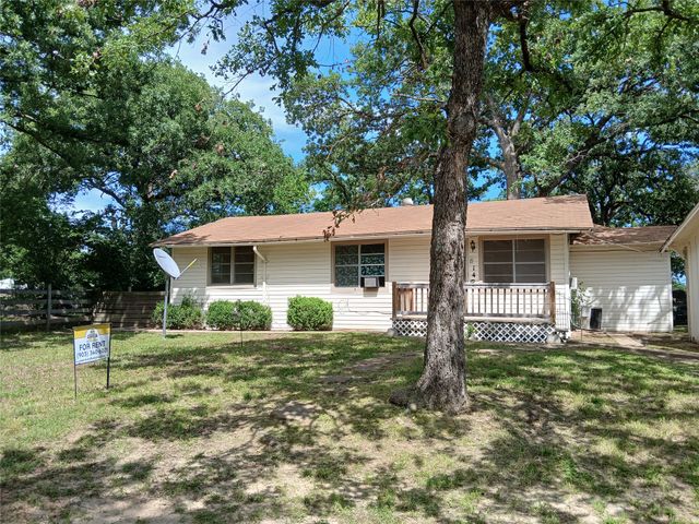 140 Evergreen Drive, Gun Barrel City, TX 75156