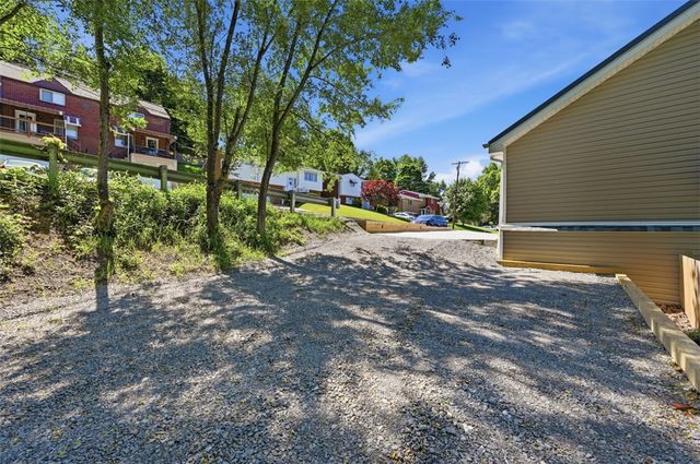 4617 Mt. Troy Rd Ext, Summer Hill, PA 15214