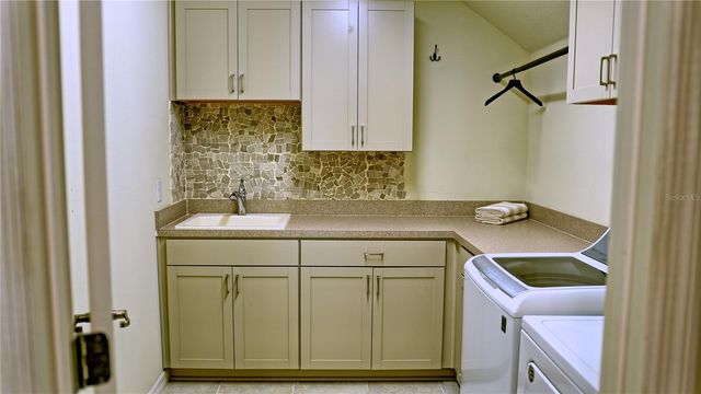 11608 DUBLIN GRAFTON DRIVE, Riverview, FL 33579