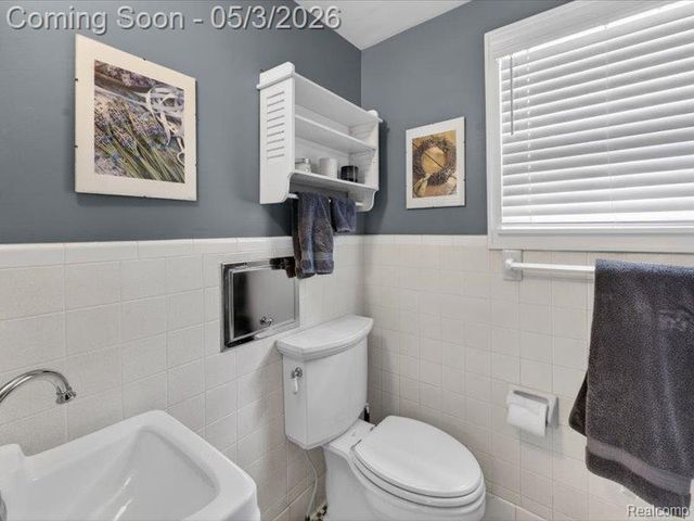 1115 Irving Avenue, Royal Oak, MI 48067