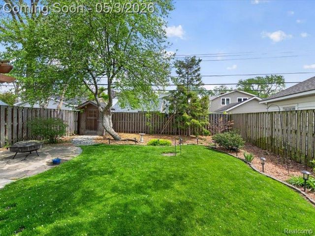 1115 Irving Avenue, Royal Oak, MI 48067