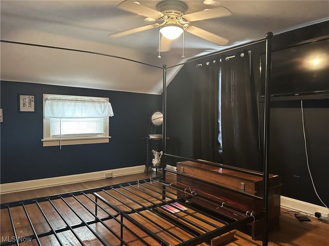 1072 Willard Avenue SE, Warren, OH 44484