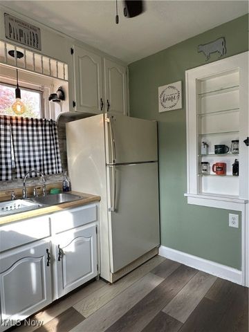 1072 Willard Avenue SE, Warren, OH 44484