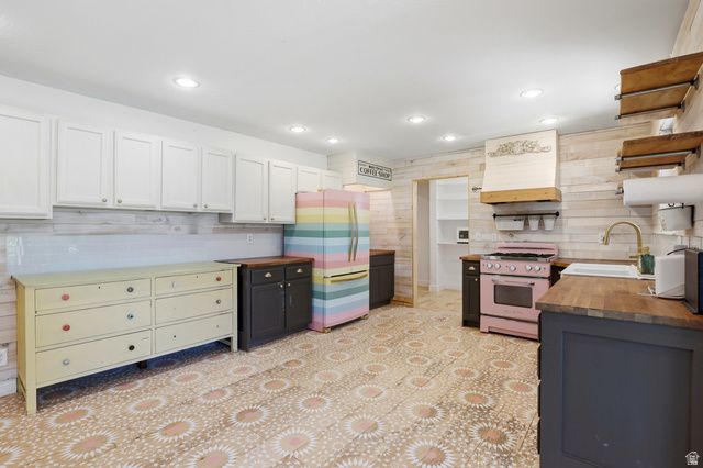 2840 W COUNTRY CLASSIC DR, Bluffdale, UT 84065