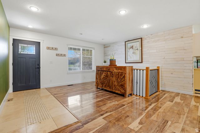 2840 W COUNTRY CLASSIC DR, Bluffdale, UT 84065