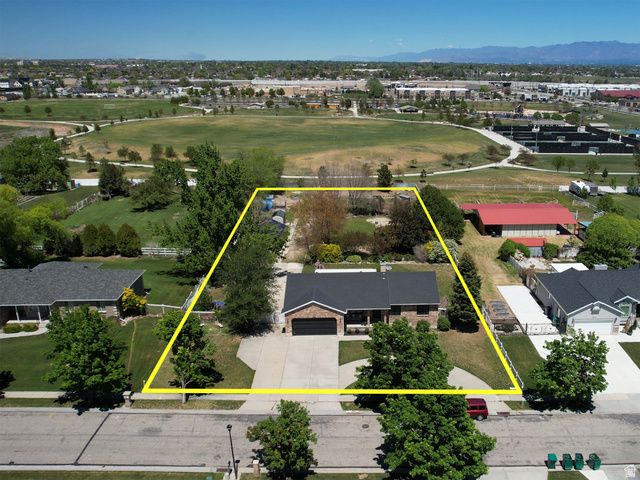 2840 W COUNTRY CLASSIC DR, Bluffdale, UT 84065