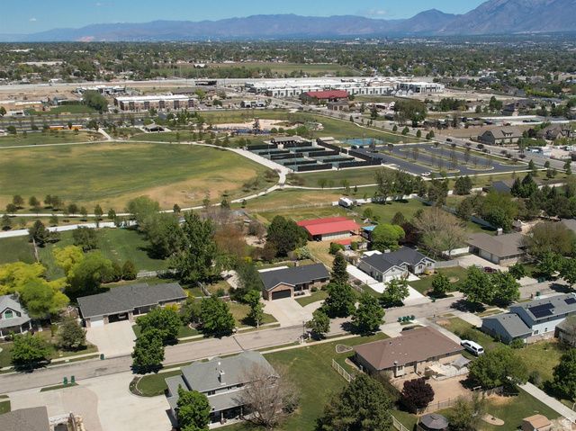 2840 W COUNTRY CLASSIC DR, Bluffdale, UT 84065