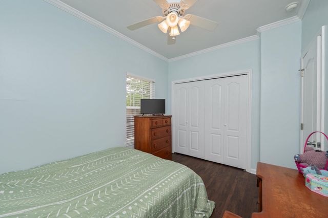 226 E Cypress Avenue, Defuniak Springs, FL 32433