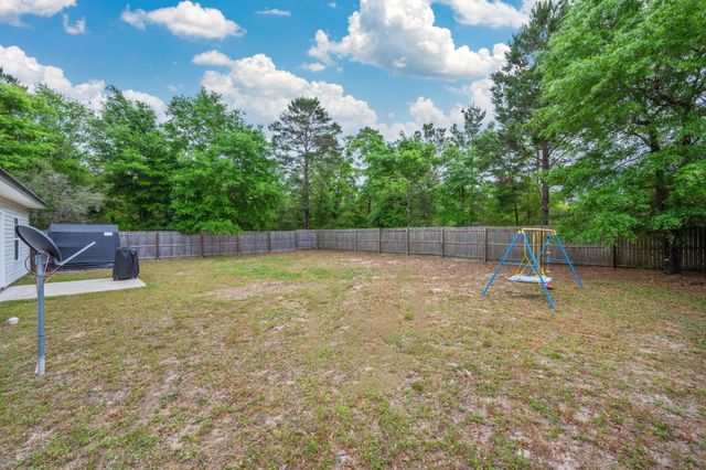 226 E Cypress Avenue, Defuniak Springs, FL 32433