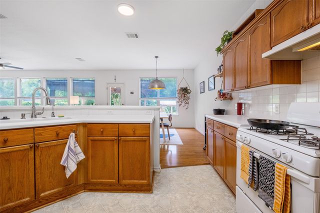 16853 Tortoise ST, Round Rock, TX 78664