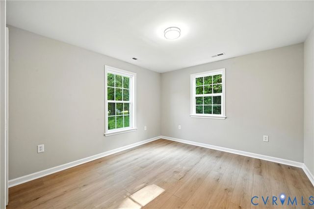 24611 Williamson Rd, Dinwiddie, VA 23841