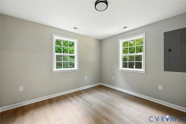 24611 Williamson Rd, Dinwiddie, VA 23841