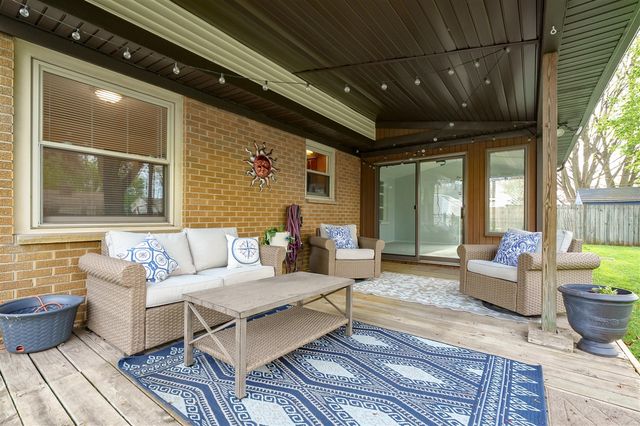 1816 Bloomfield Avenue, Kalamazoo, MI 49001