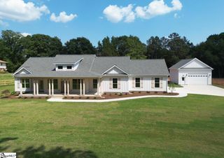 1342 Mount Carmel Road, Gray Court, SC 29645