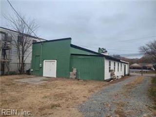 26 Main ST, Mathews, VA 23109