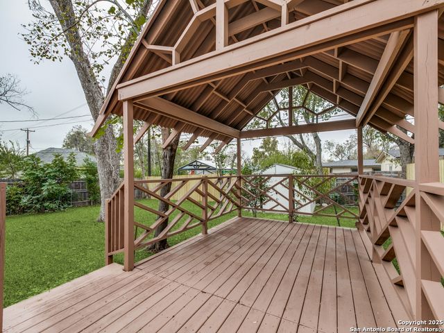 130 Lemur, San Antonio, TX 78213