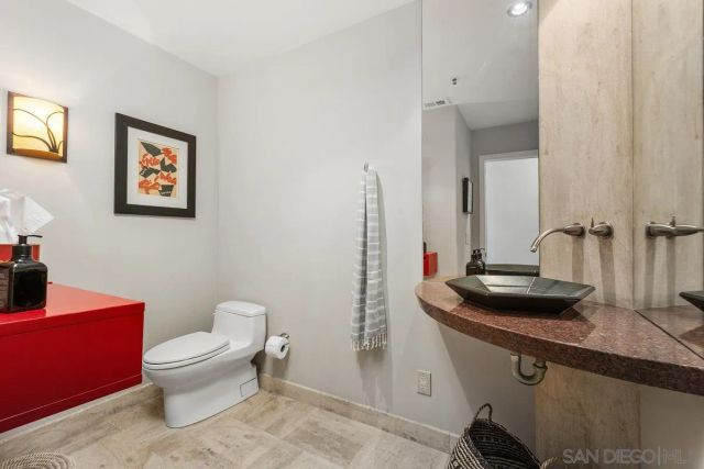 849 N Rios Ave, Solana Beach, CA 92075